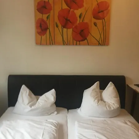 Zum Taunus Hotel